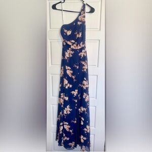 Lulu's One Shoulder Floral Dress